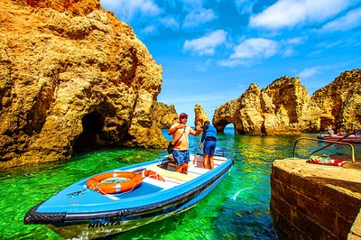 Fishermen, Portugal Download Jigsaw Puzzle