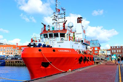 Ship, Scheveningen  Download Jigsaw Puzzle