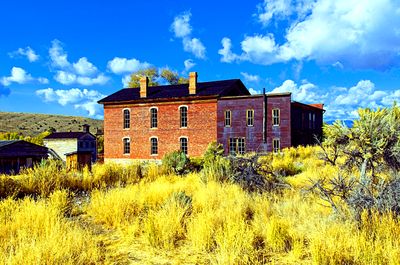 Hotel, Montana Download Jigsaw Puzzle