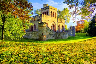 Castle Park, Wiesbaden Download Jigsaw Puzzle