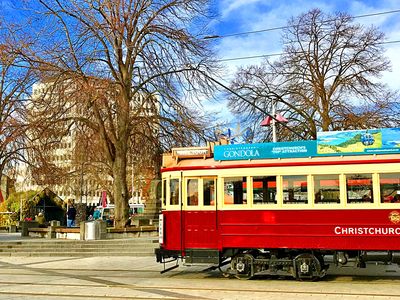 Tram, N Zealand Download Jigsaw Puzzle