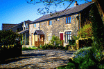 Traditional Cottage Download Jigsaw Puzzle