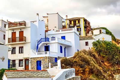 Hillside Houses Download Jigsaw Puzzle