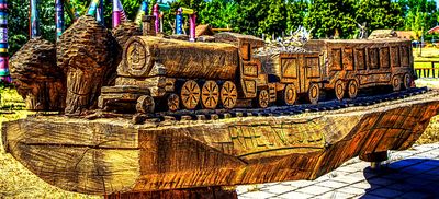 Carved Train Download Jigsaw Puzzle