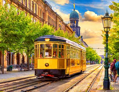 Tram, Berlin Download Jigsaw Puzzle