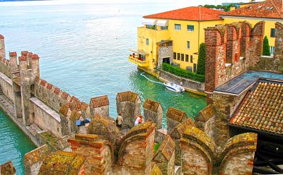 Lakeside Fortress Walls Download Jigsaw Puzzle