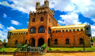 Medieval Stone Castle Download Jigsaw Puzzle