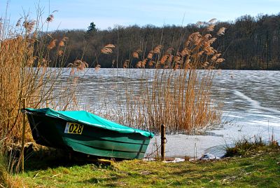 Boat Download Jigsaw Puzzle