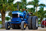 Farm Tractor Download Jigsaw Puzzle