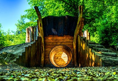 Wooden Play Tunnel Download Jigsaw Puzzle
