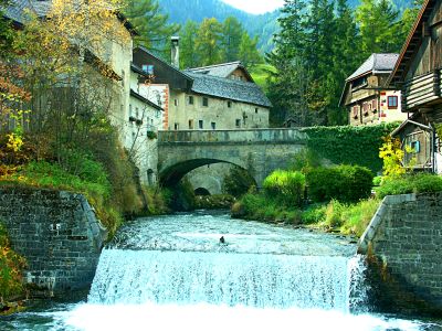 Alpine Village Stone Bridge Download Jigsaw Puzzle
