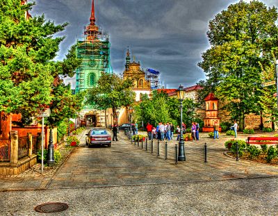 European Town Square Download Jigsaw Puzzle