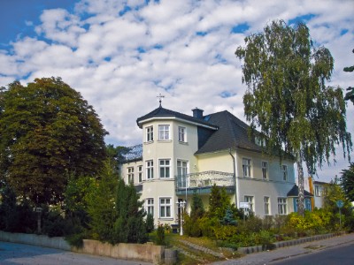 Villa Download Jigsaw Puzzle