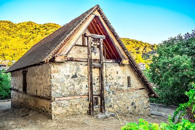 Old Church Download Jigsaw Puzzle