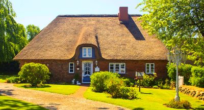 Thatched Cottage, Germany Download Jigsaw Puzzle