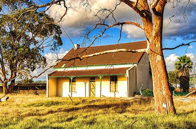 Abandoned Farmhouse Download Jigsaw Puzzle