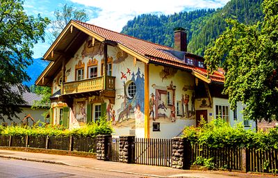 House, Bavaria Download Jigsaw Puzzle