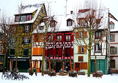 Buildings, France Download Jigsaw Puzzle